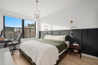 282 Eldert St in Brooklyn, NY - Building Photo - Building Photo