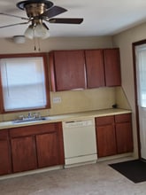 76 William St in East Hartford, CT - Foto de edificio - Building Photo