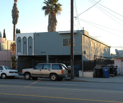 5242 Cahuenga Blvd Apartments