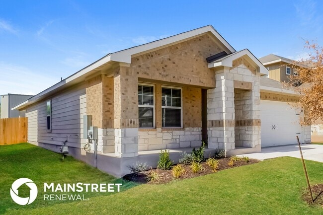 200 Babblebrook Way in Hutto, TX - Building Photo - Building Photo