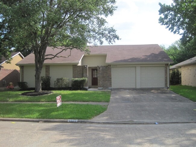 property at 6822 Harpers Dr