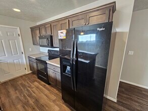 314 Macey Ave in Harrisburg, SD - Building Photo - Building Photo