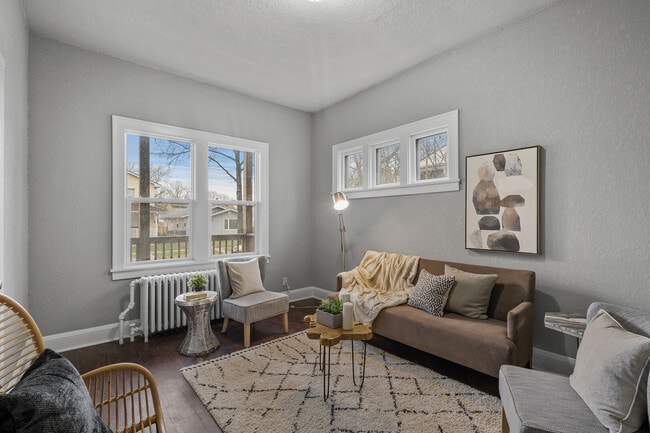 422 Lafond Ave, Unit 422 Lafond ave