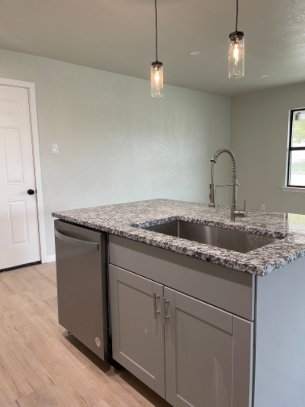 1626 Solitude Dr in Dallas, TX - Building Photo - Building Photo
