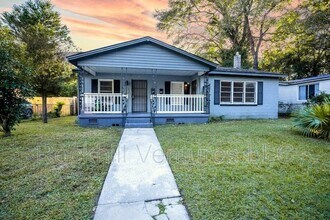 1123 E 70th St in Savannah, GA - Building Photo - Building Photo