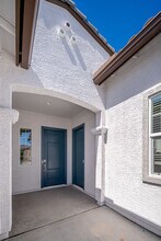 3255 W Peak View Rd in Phoenix, AZ - Building Photo - Building Photo