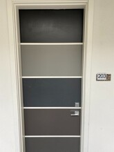 11929 Courtleigh Dr, Unit 203 in Los Angeles, CA - Building Photo - Building Photo