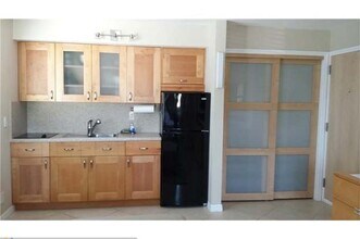 1320 Miami Rd, Unit 1320 MIAMI RD, FORT LAUDE in Fort Lauderdale, FL - Building Photo - Building Photo