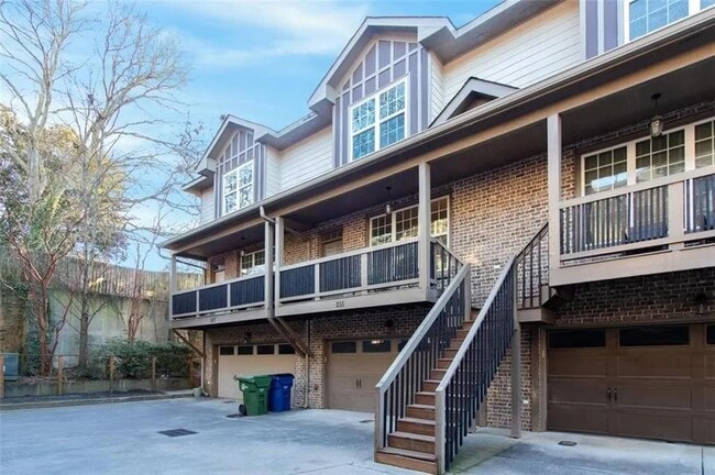 property at 255 Vannoy Park Lane Dr SE