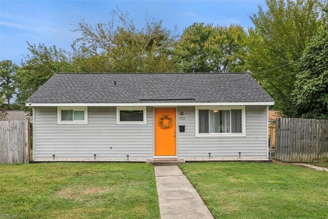 property at 1933 Somerville Dr
