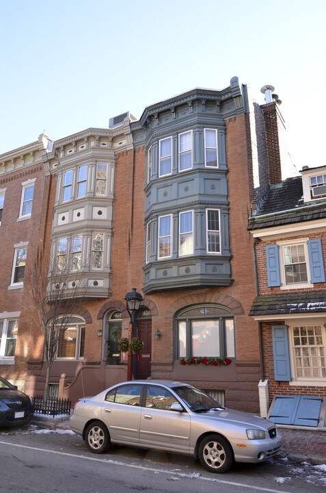 436 Spruce St in Philadelphia, PA - Foto de edificio