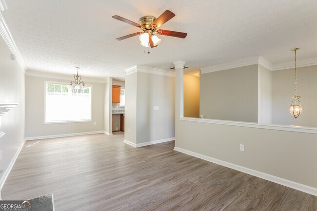 9100 Ashton Rd in Jonesboro, GA - Building Photo - Building Photo