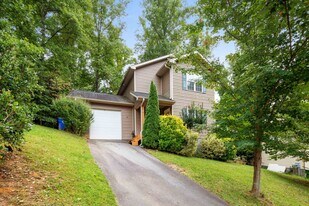 26 Oakcrest Pl in Asheville, NC - Building Photo
