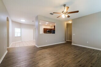 2417 Huron Cir in Kissimmee, FL - Building Photo - Building Photo