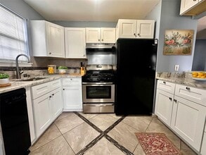 5 Lexington Hills Rd in Harriman, NY - Building Photo - Building Photo