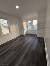 114 Overlook Ave in Belleville, NJ - Building Photo - Building Photo