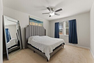 12412 Big Valley Creek in San Antonio, TX - Building Photo - Building Photo