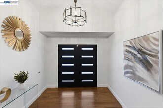 706 Wisteria Dr in Fremont, CA - Building Photo - Building Photo