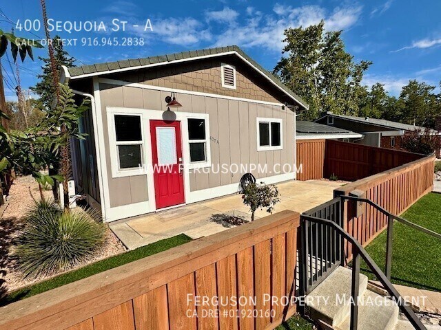 400 Sequoia St in Roseville, CA - Building Photo
