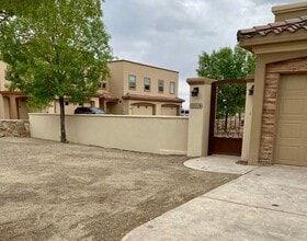 4226 Tres Ninos Dr in Las Cruces, NM - Building Photo - Building Photo