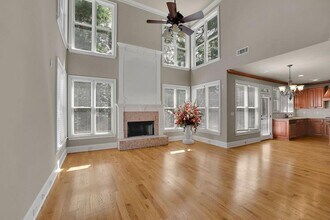 1225 Mcminn Way in Snellville, GA - Building Photo - Building Photo