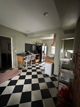425 Hudson St in Eau Claire, WI - Building Photo - Building Photo