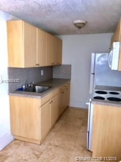1319 Meridian Ave-Unit -208 in Miami Beach, FL - Building Photo