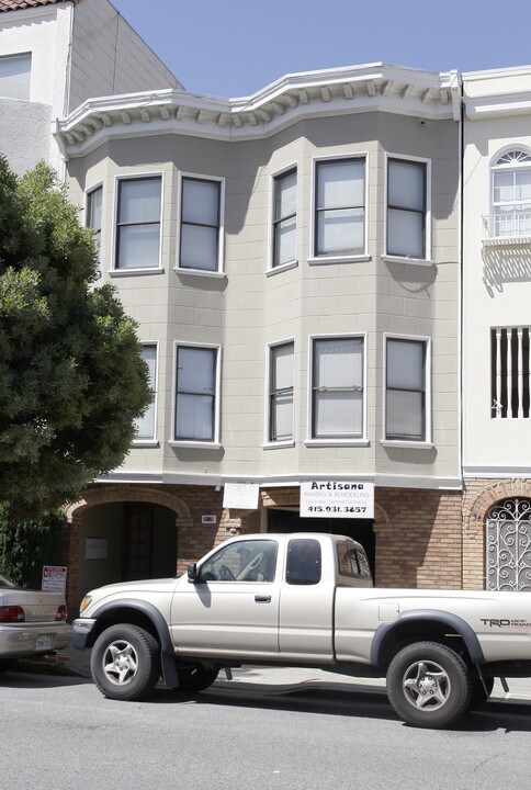 36-38 Cervantes Blvd in San Francisco, CA - Building Photo