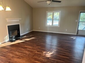 3204 Deer Path Cir in New Bern, NC - Building Photo - Building Photo