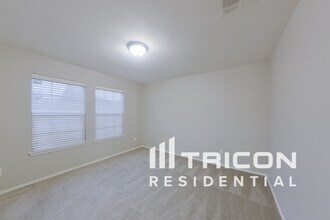 2611 Frederick St in Lancaster, TX - Building Photo - Building Photo