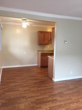 144 E I St in Benicia, CA - Foto de edificio - Building Photo