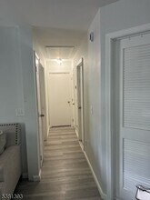 22 Seminole Ave in Parsippany Troy Hills, NJ - Building Photo - Building Photo