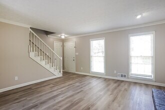 529 Valleyview Dr in Winder, GA - Building Photo - Building Photo