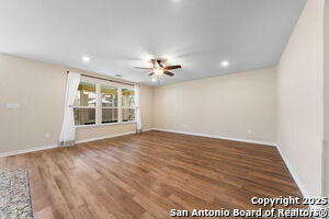 11213 Hill Top Bend in Helotes, TX - Building Photo - Building Photo