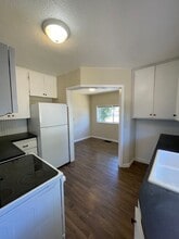 1443 Worden Ave in Klamath Falls, OR - Building Photo - Building Photo