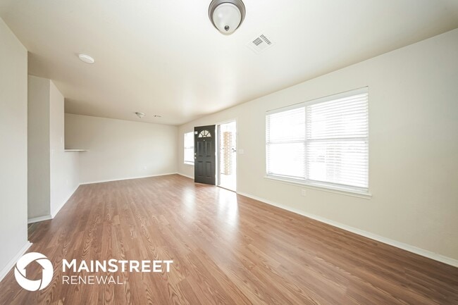 8709 Cedar Ridge Dr, Unit 1615 - A-212 - A in Midwest City, OK - Building Photo - Building Photo