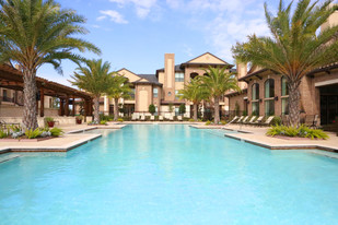 Lakeside Villas at Cinco Ranch Apartments