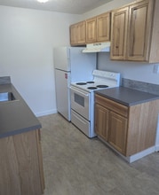 610 Martin Way in Vancouver, WA - Building Photo - Building Photo