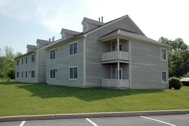 Paltz River in Montgomery, NY - Building Photo - Building Photo