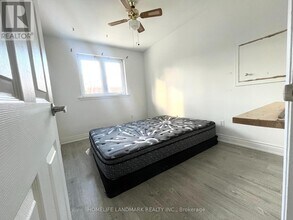 15 Pylon Pl in Toronto, ON - Building Photo - Building Photo