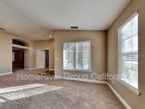 7839 Black Sand Way in Antelope, CA - Building Photo - Building Photo