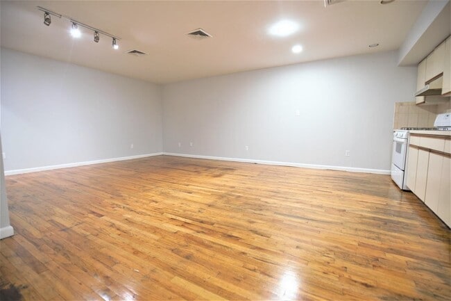 property at 116 Washington St