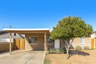 6850 W Coolidge St in Phoenix, AZ - Building Photo