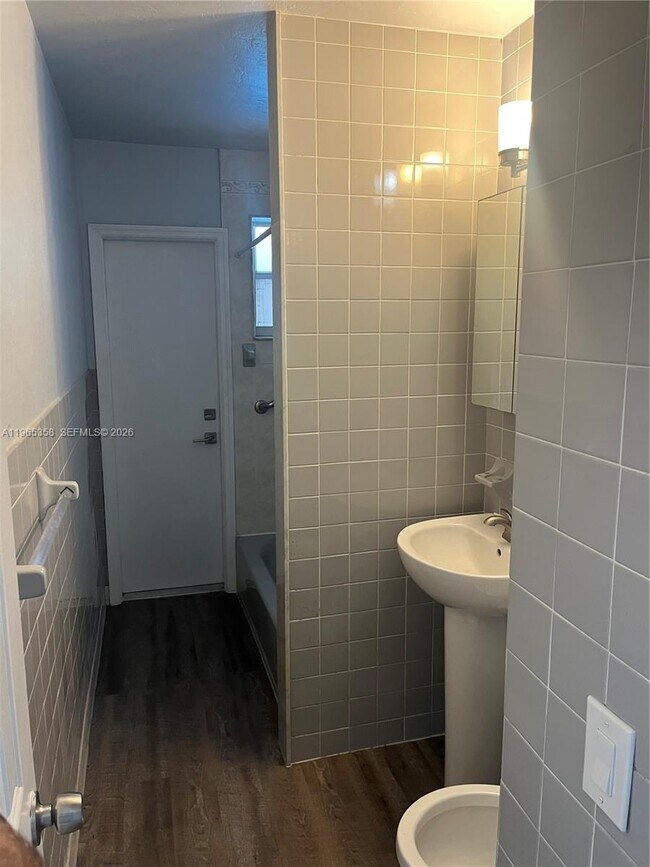 3310 SW 94th Pl in Miami, FL - Building Photo - Building Photo