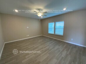 7533 Chervil St in Jacksonville, FL - Foto de edificio - Building Photo