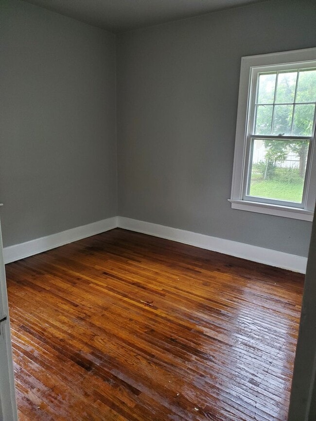 1119 Adams Ave in Evansville, IN - Building Photo - Building Photo