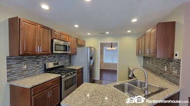 1165 Amhearst Oaks Dr in Lawrenceville, GA - Building Photo - Building Photo