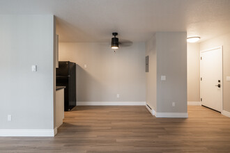 Monroe in Colorado Springs, CO - Building Photo - Interior Photo