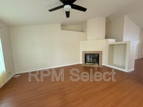 8183 Hanuman Ct in Sacramento, CA - Building Photo - Building Photo