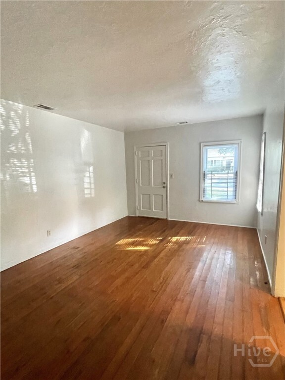 1203 E 54th St in Savannah, GA - Building Photo - Building Photo